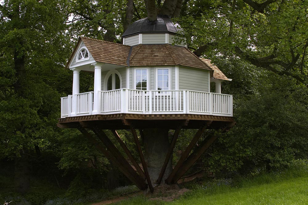 Adult treehouses by Amazon Treehouses